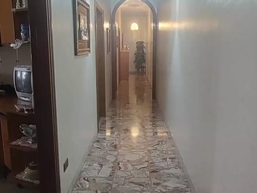 Immagine 6 di Stabile in vendita  a Sannicandro Garganico