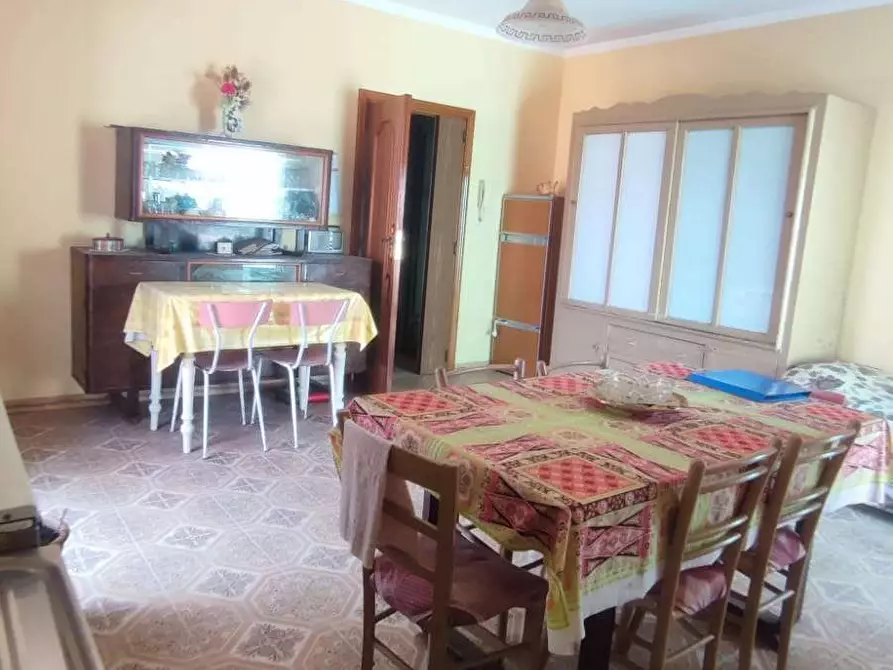 Immagine 6 di Stabile in vendita  a Sannicandro Garganico