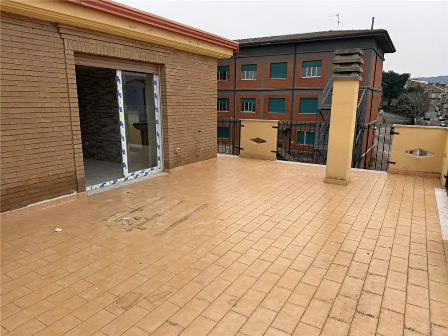 Immagine 7 di Appartamento in vendita  a Sannicandro Garganico