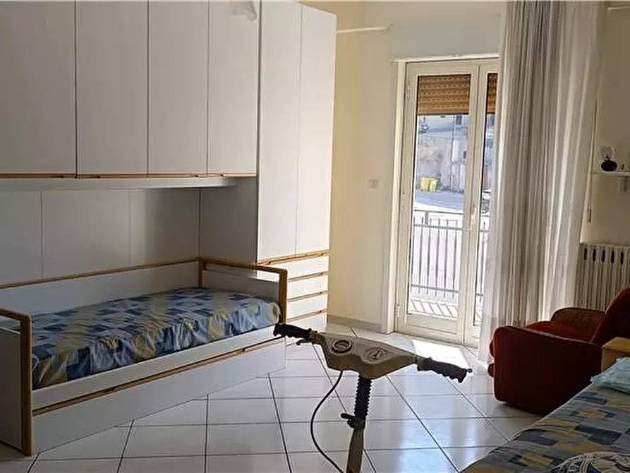 Immagine 10 di Appartamento in vendita  a Corigliano-Rossano