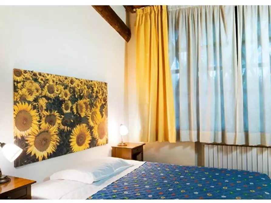 Immagine 7 di Villa in vendita  a Cerreto Guidi