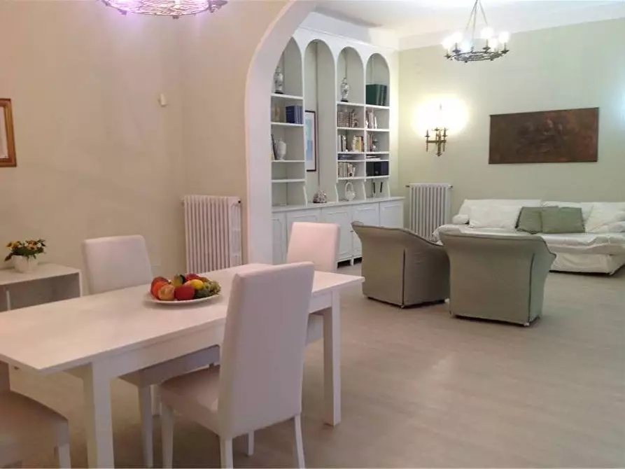 Immagine 6 di Appartamento in vendita  a Scandicci
