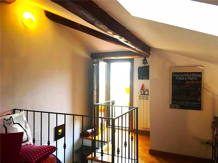 Immagine 9 di Appartamento in vendita  in Via DI BROZZI a Firenze