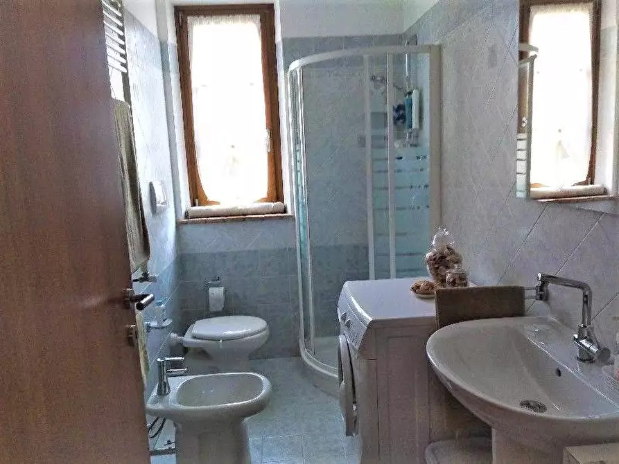 Immagine 8 di Appartamento in vendita  a Massarosa