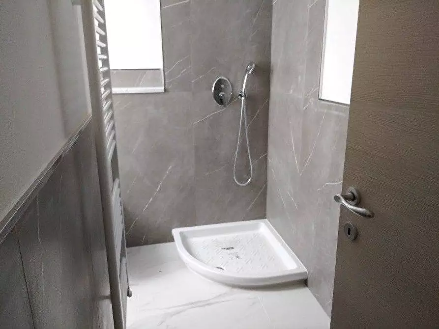Immagine 6 di Attico in vendita  a Viareggio