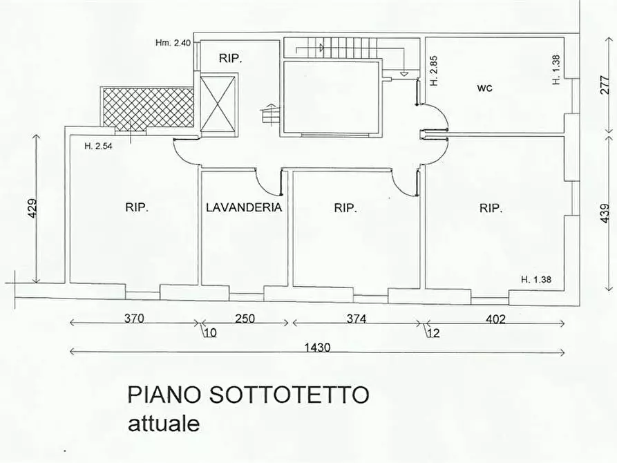Immagine 10 di Attico in vendita  a Viareggio