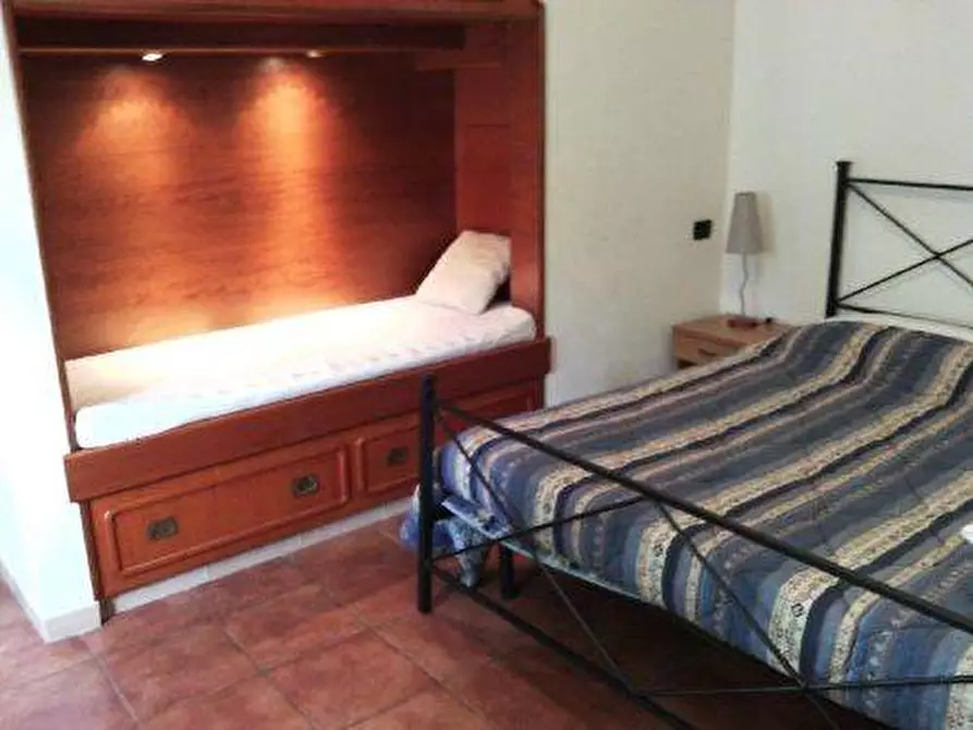 Immagine 7 di Villa in vendita  a Viareggio