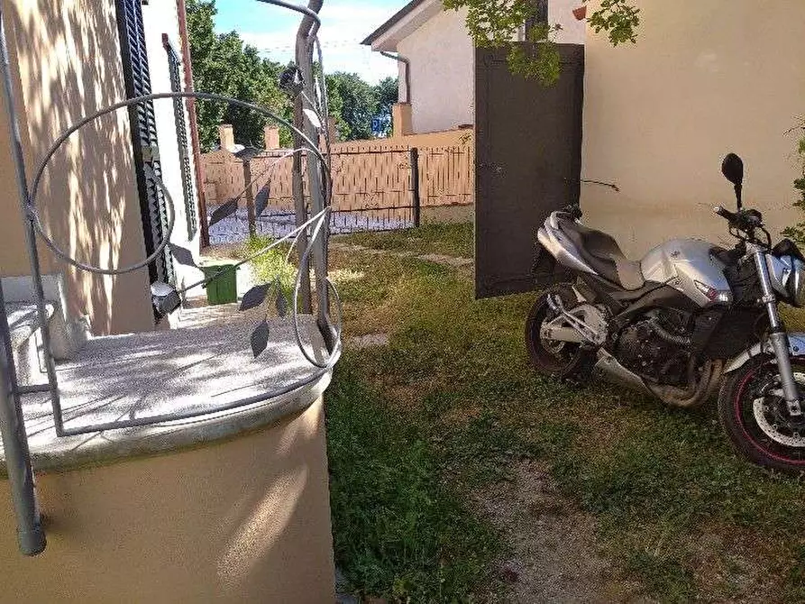 Immagine 9 di Appartamento in vendita  a Massarosa