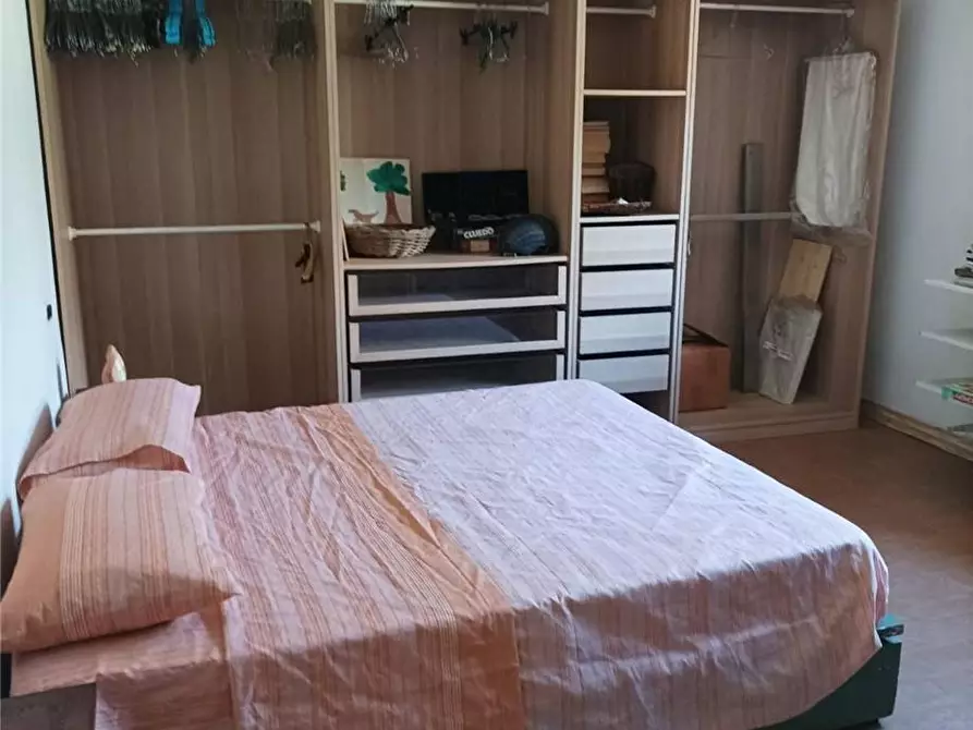Immagine 7 di Villa in vendita  a Camaiore