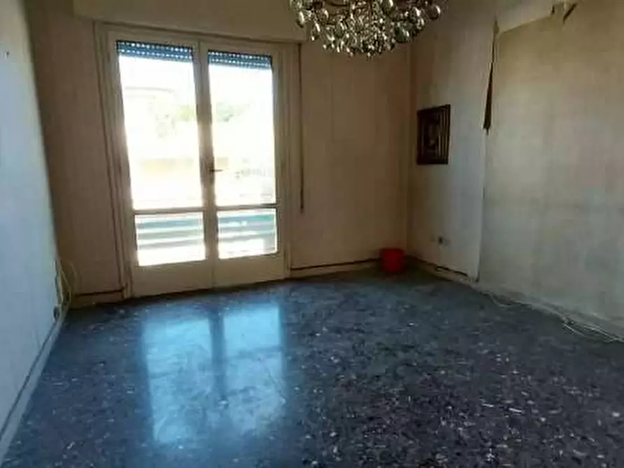 Immagine 8 di Appartamento in vendita  a Viareggio