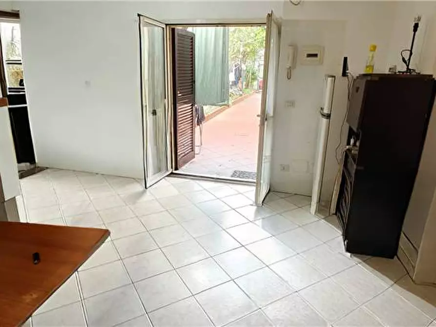 Immagine 19 di Garage in vendita  in Via pietro benedetti, 78 a Roma