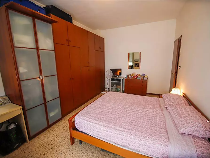 Immagine 17 di Appartamento in vendita  a Torino