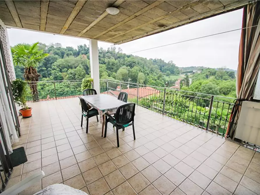 Immagine 33 di Villa in vendita  a Castiglione Torinese