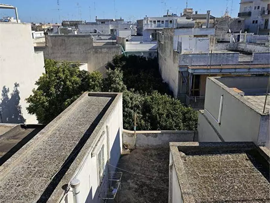 Immagine 7 di Villa in vendita  a Noicattaro
