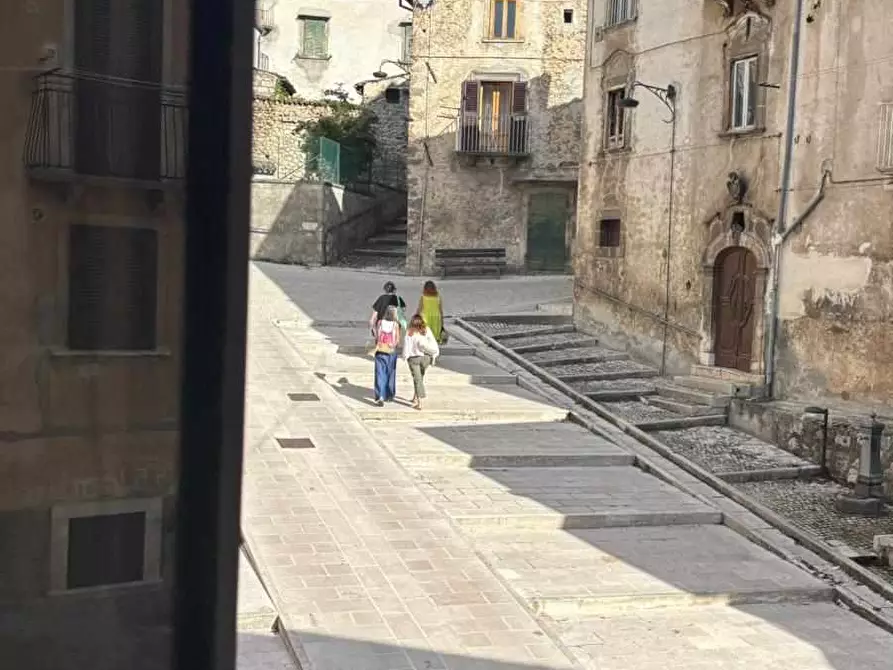 Immagine 7 di Appartamento in vendita  a Scanno