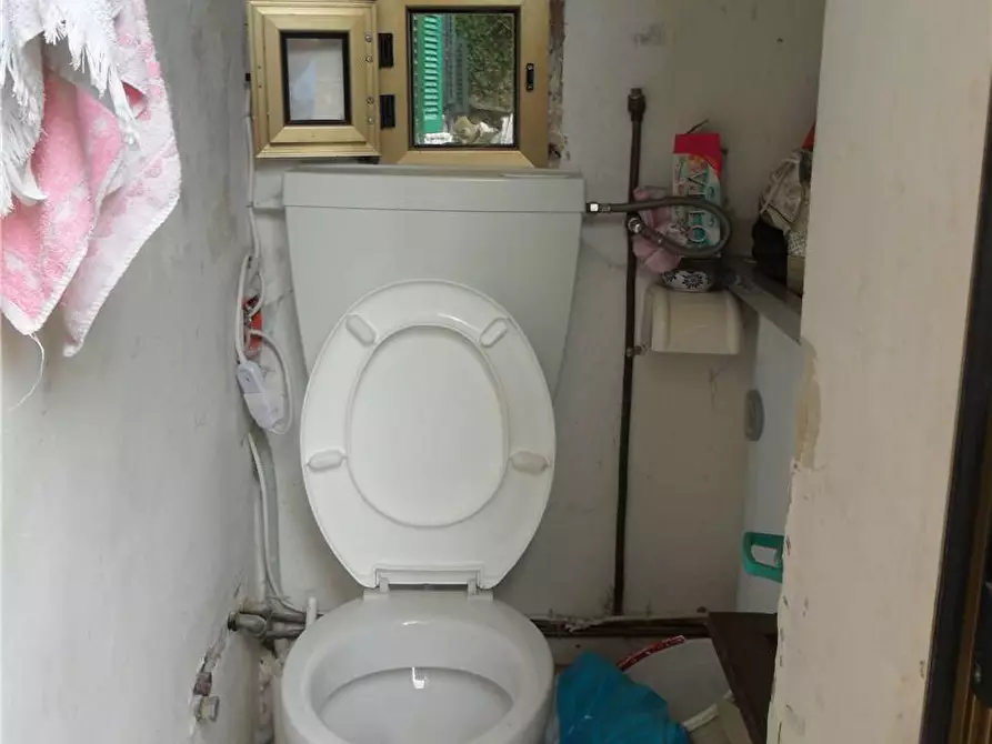 Immagine 7 di Villa in vendita  a Scanno