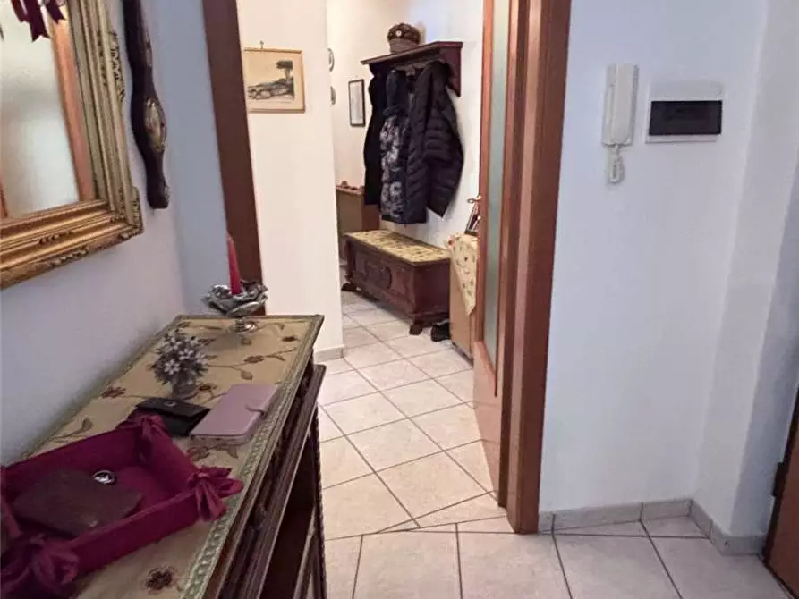 Immagine 7 di Appartamento in vendita  a Sulmona