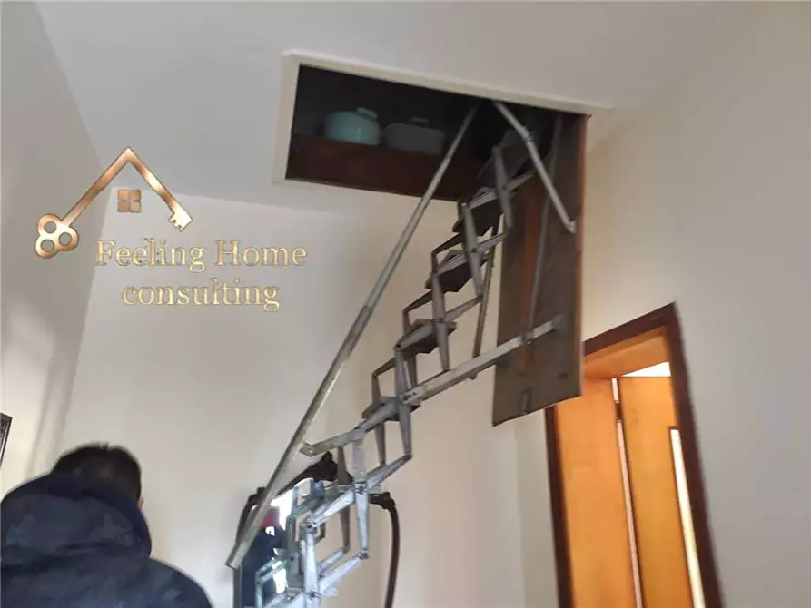 Immagine 8 di Villa in vendita  in P.zza Santa Maria Assunta a Locatello