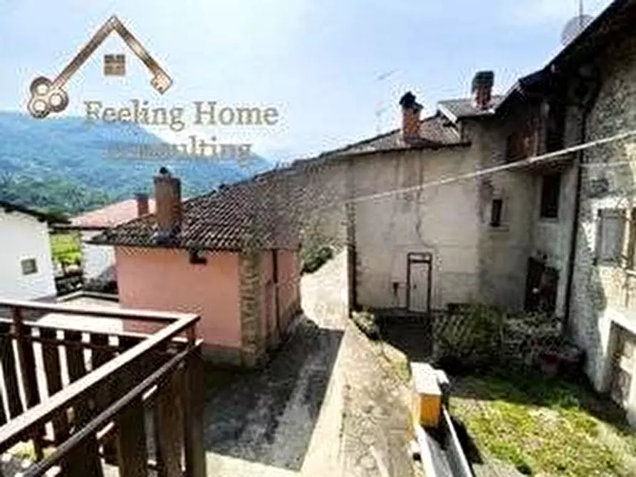 Immagine 7 di Villa in vendita  a Capizzone