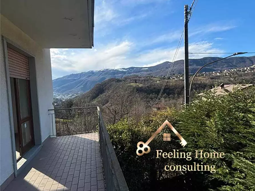 Immagine 21 di Appartamento in vendita  a Locatello