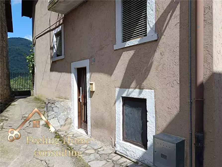 Immagine 14 di Villa in vendita  a Val Brembilla