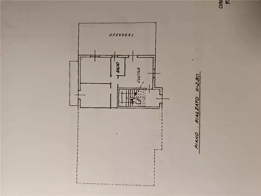 Immagine 39 di Villa in vendita  a Capizzone
