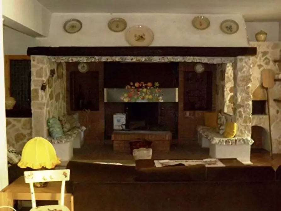 Immagine 8 di Villa in vendita  a Palena