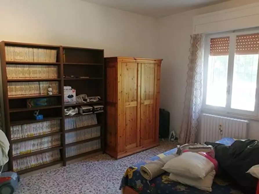 Immagine 6 di Villa in vendita  a Rosciano