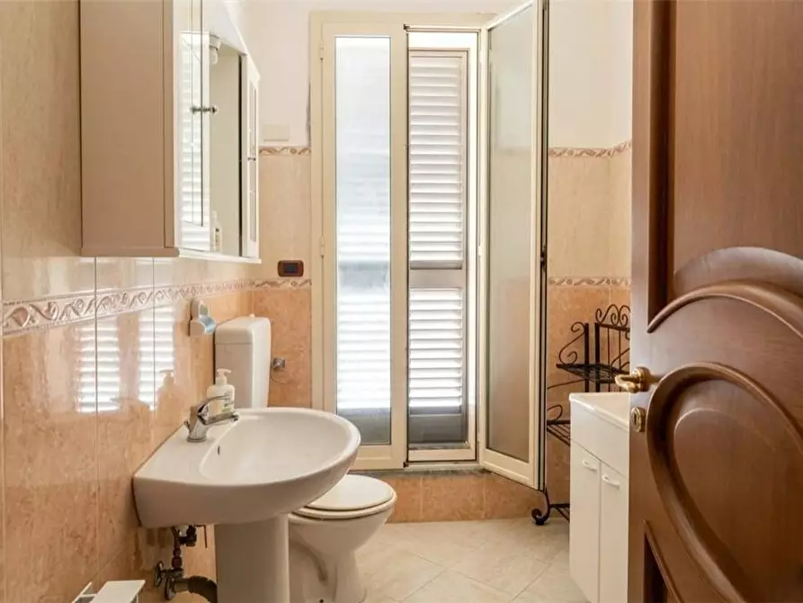 Immagine 6 di Villa in vendita  in Via Quattro Altarelli, 1 a Mascalucia