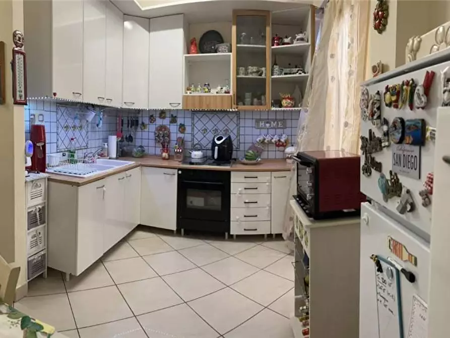 Immagine 9 di Villa in vendita  in Via Quattro Altarelli, 1 a Mascalucia