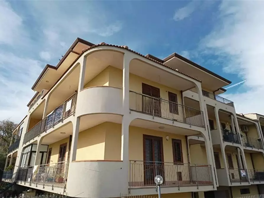 Immagine 10 di Appartamento in vendita  in Via nazionale guardia, 137 a Acireale