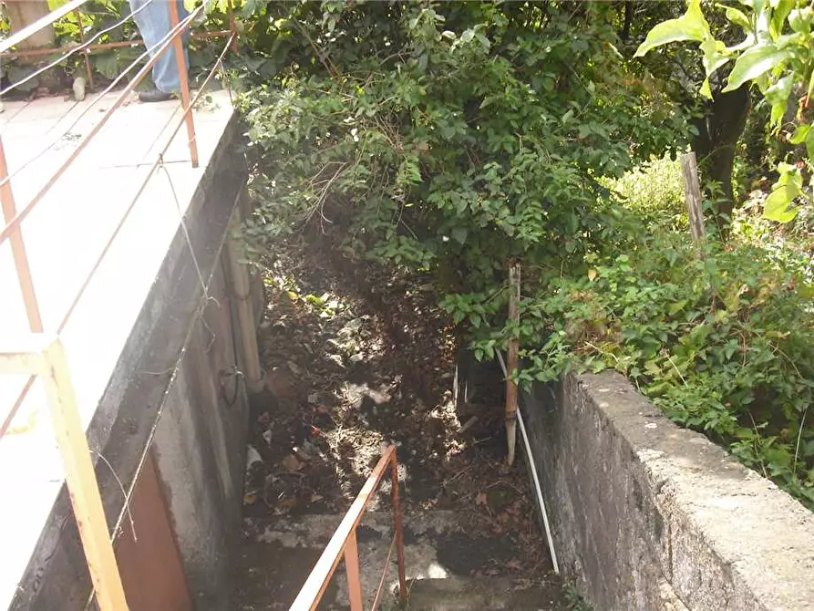 Immagine 9 di Villa in vendita  in Via Passopomo, 51 a Santa Venerina