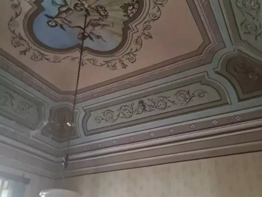 Immagine 7 di Villa in vendita  in C.so Umberto, 72 a Bronte