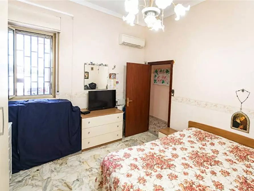 Immagine 8 di Appartamento in vendita  in Via Cristoforo Colombo, 30 a Aci Sant'antonio