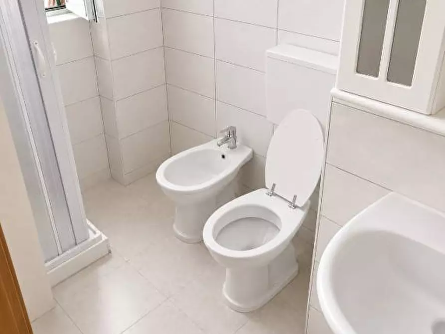 Immagine 8 di Villa in vendita  in Via Regina Bianca a Catania