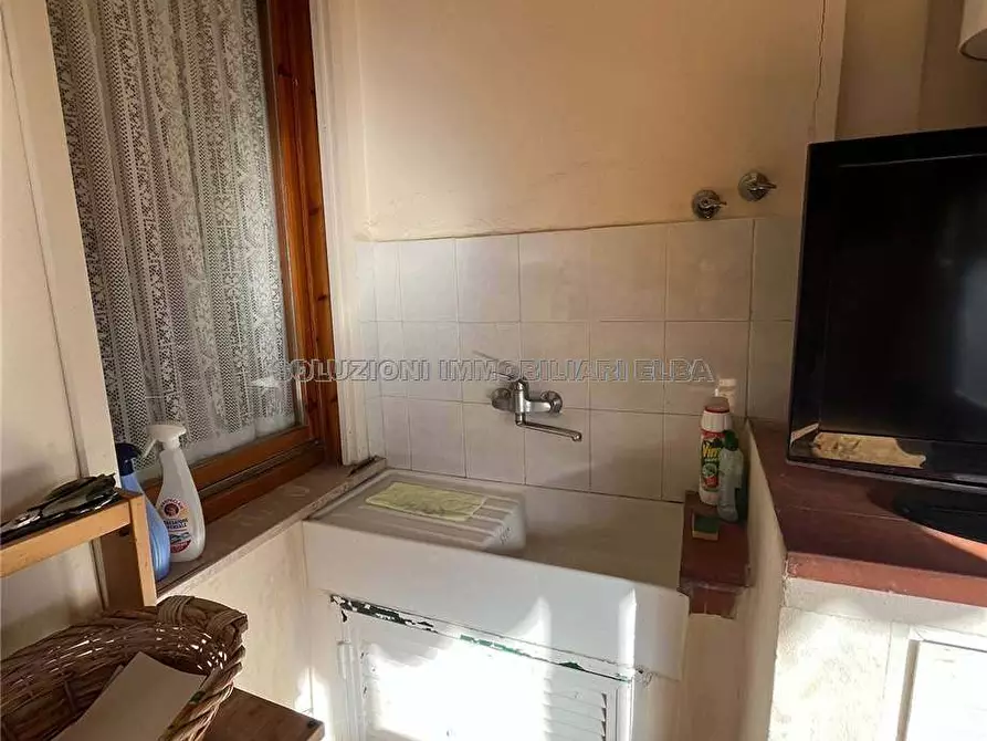 Immagine 18 di Villa in vendita  in Via Via Del Brunello a Portoferraio