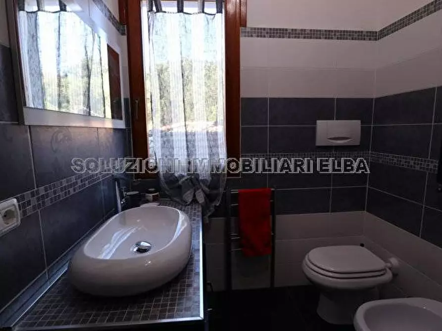 Immagine 17 di Villa in vendita  a Campo Nell'elba