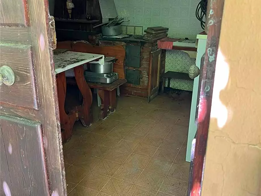 Immagine 20 di Appartamento in vendita  a Valbrevenna