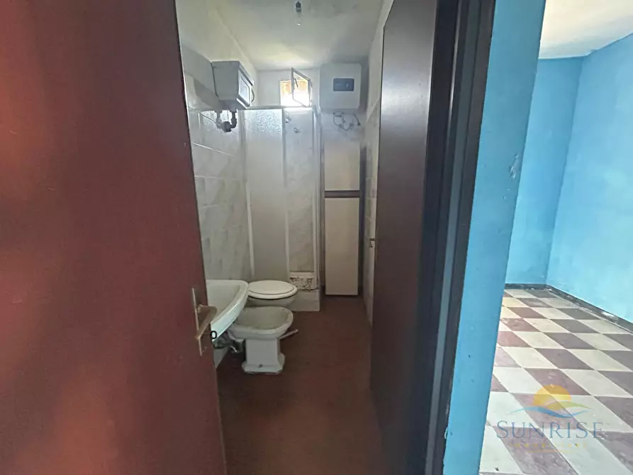 Immagine 16 di Villa in vendita  in Loc. Regiosi a Casella
