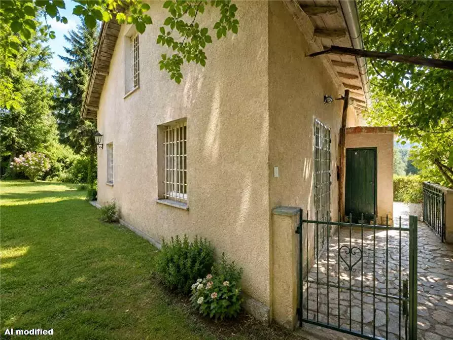 Immagine 18 di Villa in vendita  in Loc. Regiosi a Casella