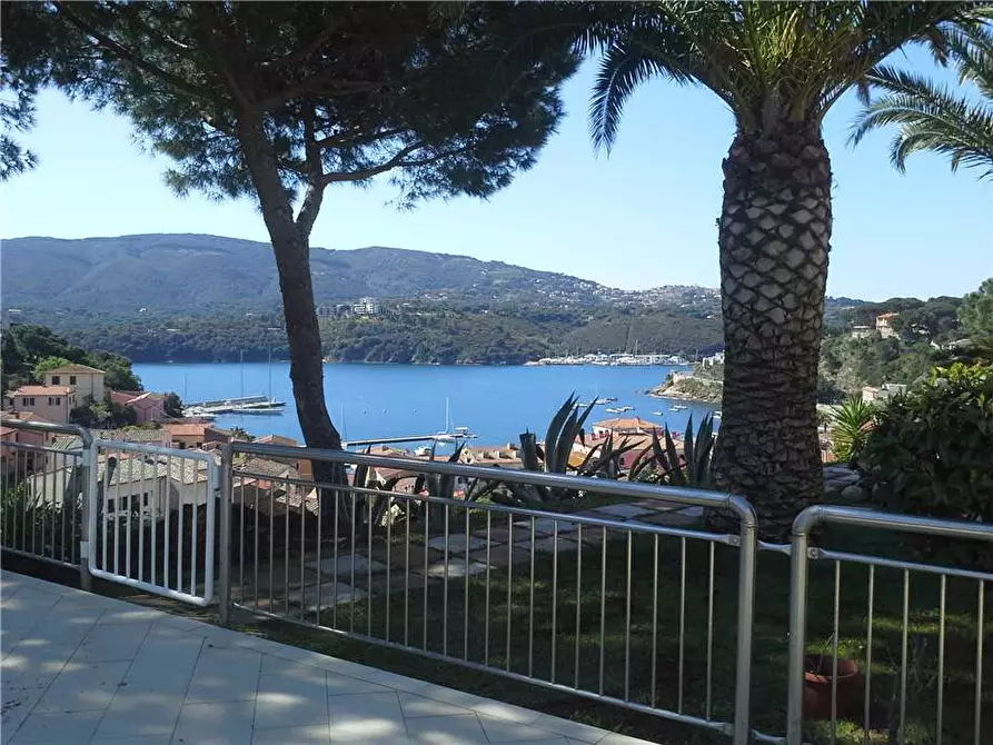 Immagine 8 di Appartamento in vendita  a Porto Azzurro