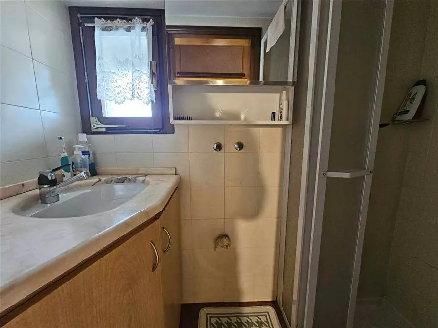 Immagine 19 di Villa in vendita  a Sedico