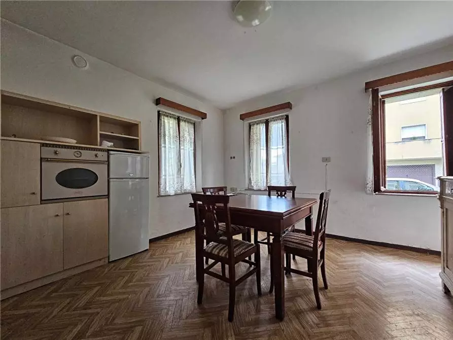 Immagine 11 di Villa in vendita  in Via L. Corte, 19 a Belluno