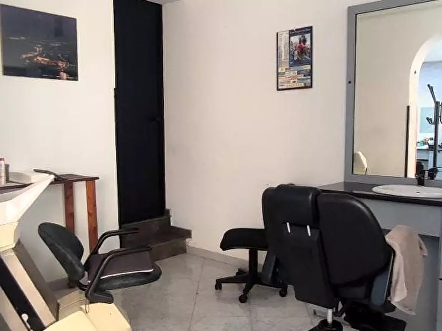 Immagine 11 di Attività commerciale in vendita  in Via Ospizio, 2 a Casteldaccia