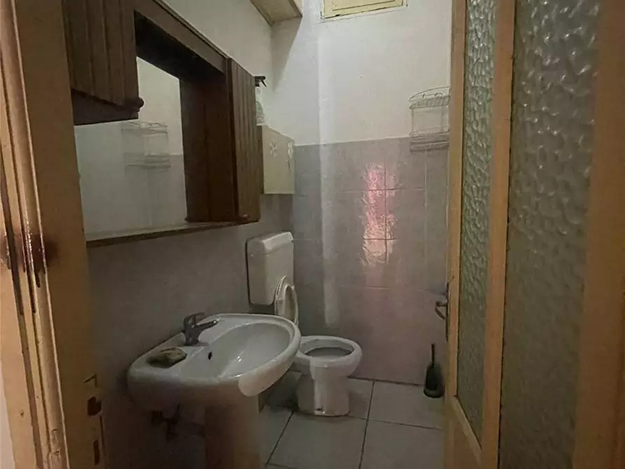 Immagine 6 di Attività commerciale in affitto  in Via San Giuseppe a Casteldaccia