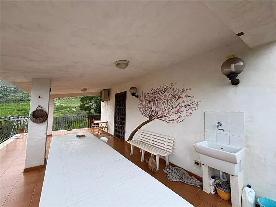 Immagine 20 di Villa in vendita  in Via cda traversa a Casteldaccia