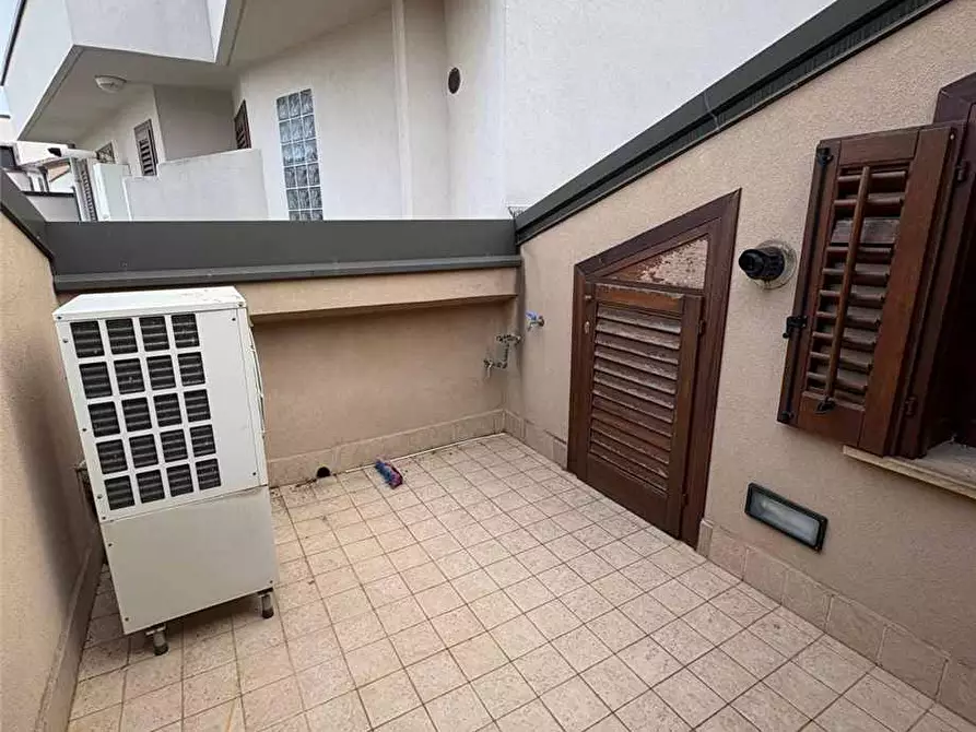 Immagine 12 di Appartamento in vendita  in Via Comiso, 26 a Casteldaccia