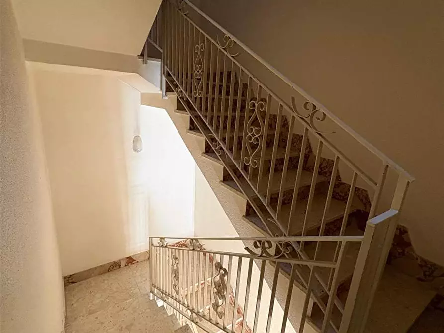Immagine 18 di Villa in vendita  in Via Trapani, 13/15 a Casteldaccia