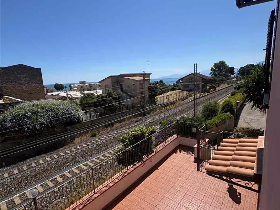 Immagine 18 di Villa in vendita  in Via Enrico Alliata, 88 a Casteldaccia