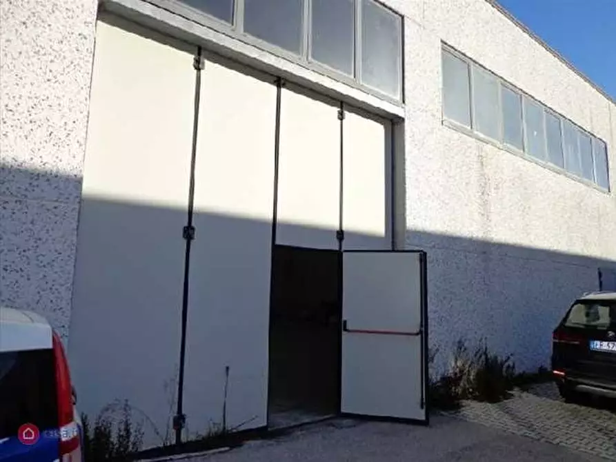 Immagine 8 di Capannone industriale in vendita  a Fucecchio